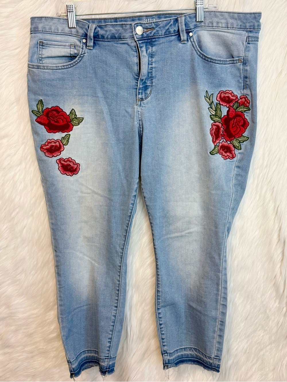 A.N.A Light Blue Wash Embroidered Roses Skinny Ankle Jeans Faded Raw Hem Stretch